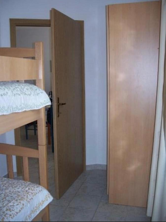 Olivia, Seaside Apartment In Medulin, Croatia מראה חיצוני תמונה